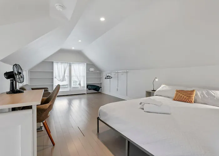 Housepitality - The Maynard Manor * Columbus