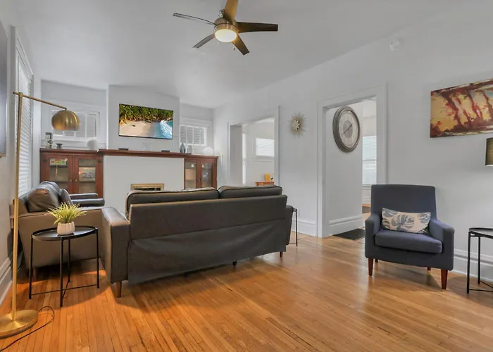 Housepitality - The Maynard Manor *