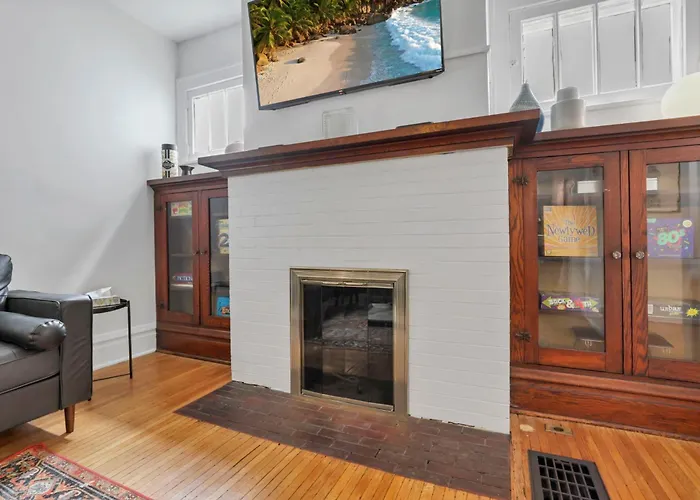 Housepitality - The Maynard Manor